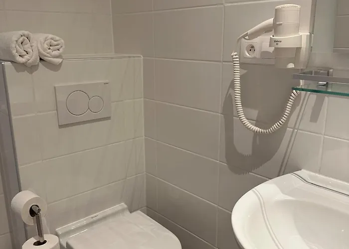 Postersapt4-cozy Cinema Vibes Grossing (Liezen)